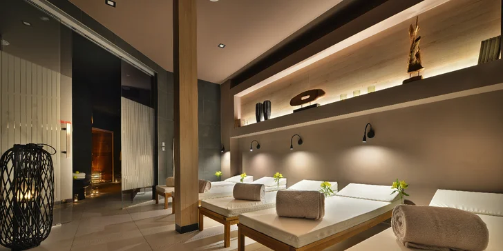 Spoznajte Znojmo: krásny hotel s raňajkami, večerou, vstupom do wellness a možnosťou masáže