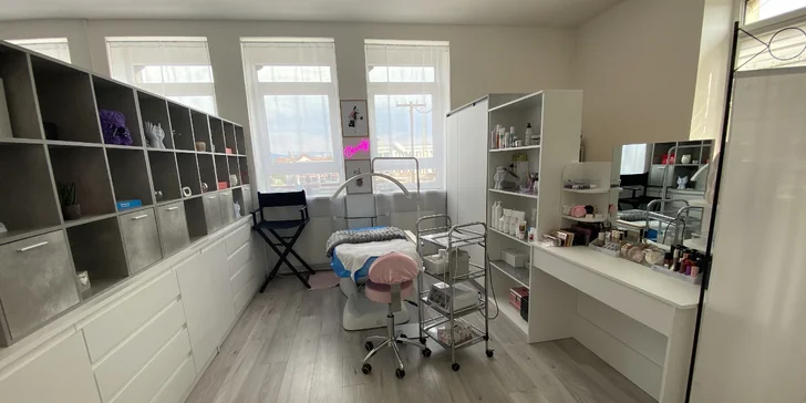 Lash lift či laminácia obočia v Michalovciach
