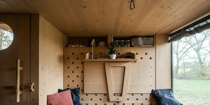 Kúzelný pobyt v treehouse až pre 4 osoby aj vonkajšia sudová sauna