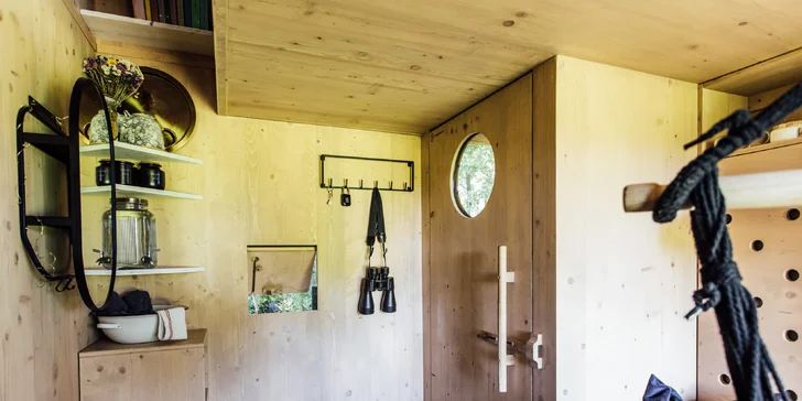 Kúzelný pobyt v treehouse až pre 4 osoby aj vonkajšia sudová sauna