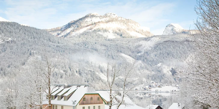 Zima v rakúskych Alpách: regionálna polpenzia, vonkajšia sauna a 1-dňový skipas