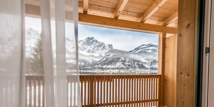 Zima v rakúskych Alpách: regionálna polpenzia, vonkajšia sauna a 1-dňový skipas