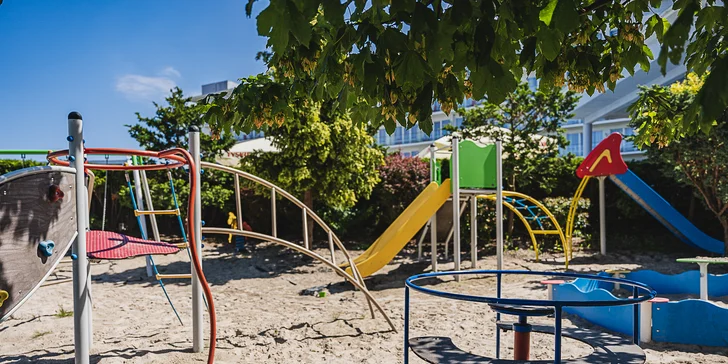 Top baltské letovisko Kołobrzeg: rodinný hotel s neobmedzeným wellness, raňajky alebo polpenzia