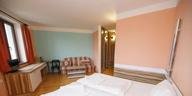 Za krásami Znojma: raňajky alebo polpenzia aj fľaša vína, vstup do sauny alebo zákusok s kávou