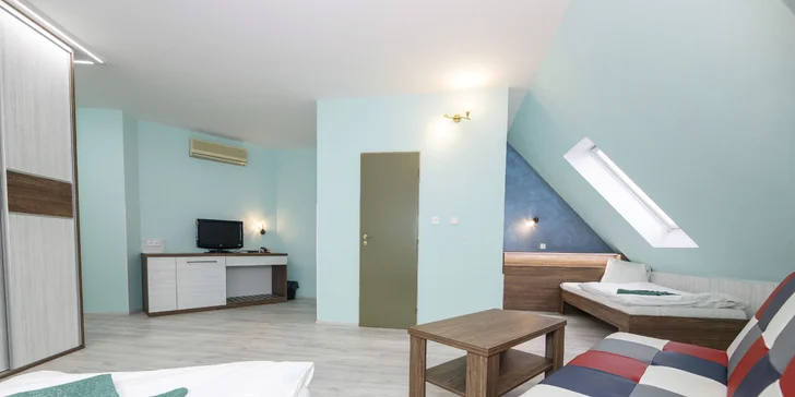 Za krásami Znojma: raňajky alebo polpenzia aj fľaša vína, vstup do sauny alebo zákusok s kávou