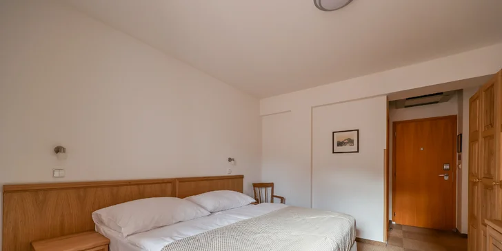 Hotel v srdci Českého Krumlova s výhľadom na Vltavu aj zámok: balíčky s jedlom, wellness aj plavbou na plti