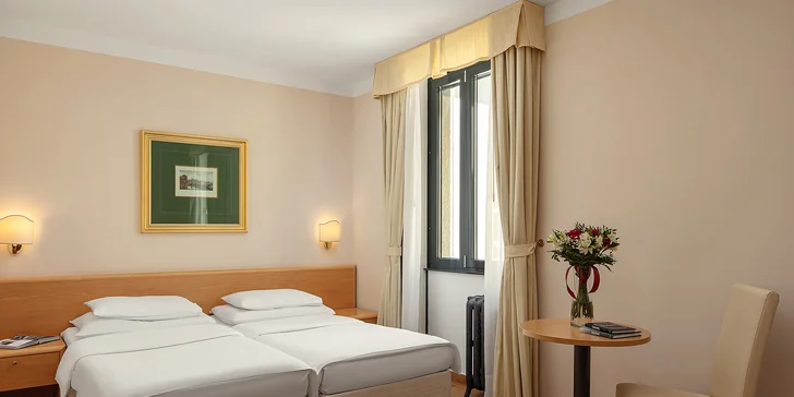 Pobyt na Malej Strane: hotel priamo pod Petřínom, raňajky aj hodinka relaxu v saune