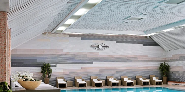 Oddychový pobyt na brehu Orlickej priehrady: neobmedzený wellness a polpenzia
