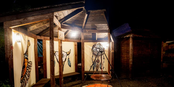 Netradičné ubytovanie s raňajkami ako vystrihnuté z Divokého západu, len kúsok od Energylandie
