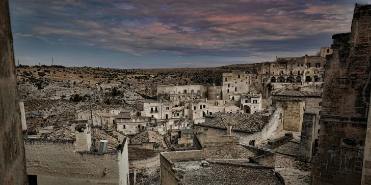 Skalné mesto Matera na juhu Talianska: pamiatky, múzeá aj čarokrásne výhľady