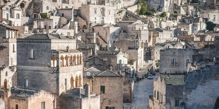 Skalné mesto Matera na juhu Talianska: pamiatky, múzeá aj čarokrásne výhľady