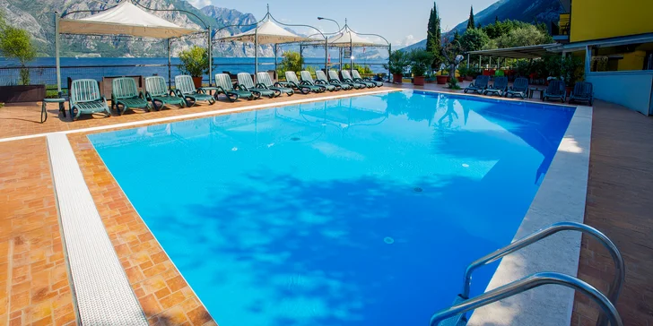 Hotel pri Lago di Garda: all inclusive, neobmedzený relax vo wellness, v lete animačný program pre deti
