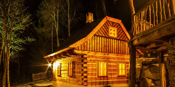 Rodinný pobyt v Rozprávkovej dedinke s polpenziou a vstupom do bazéna
