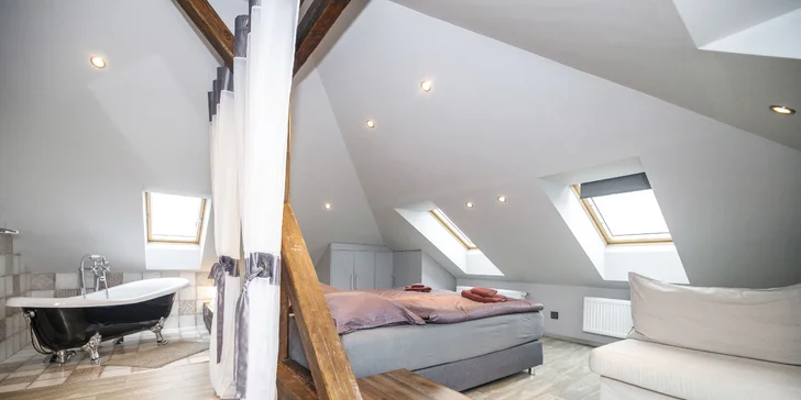 Pobyt v Kutnej Hore v prvorepublikovej vile: raňajky aj privátny wellness