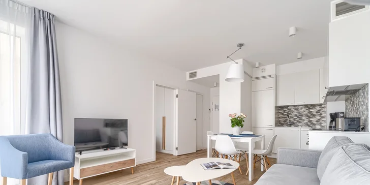 Moderné apartmány priamo pri Baltskom mori pre pár aj rodinu: raňajky, polpenzia aj wellness