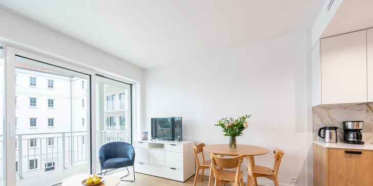 Moderné apartmány priamo pri Baltskom mori pre pár aj rodinu: raňajky, polpenzia aj wellness