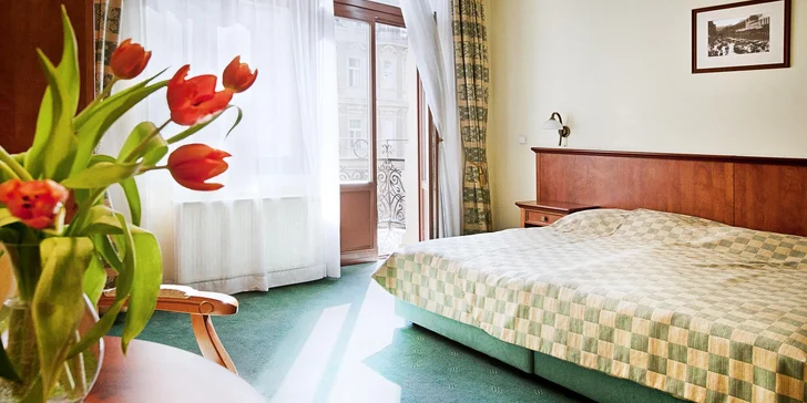 4* pobyt v Karlových Varoch: raňajky alebo polpenzia, bazén a sauna aj procedúry