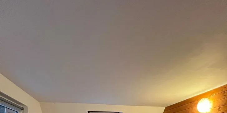 Útulná chalupa na Broumovsku: až 15 osôb, ohnisko, sauna aj kúpací sud