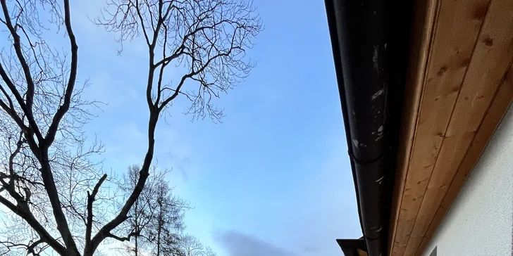 Útulná chalupa na Broumovsku: až 15 osôb, ohnisko, sauna aj kúpací sud