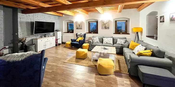 Útulná chalupa na Broumovsku: až 15 osôb, ohnisko, sauna aj kúpací sud