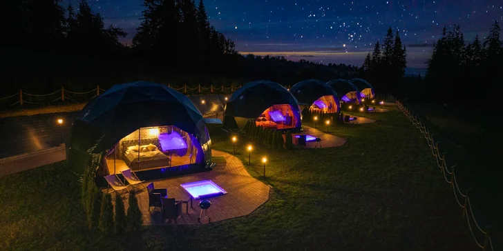 Romantický glamping s vonkajšou vírivkou len kúsok od Zakopaného