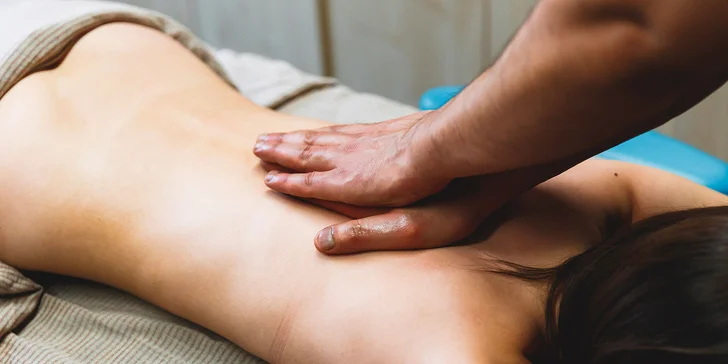 Darčekové poukážky na uvoľňujúce masáže, akupresúru či naprávanie tela pri migréne