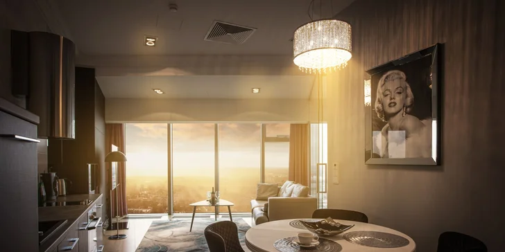 Luxusné apartmány v Sky Tower: najvyššia budova Vroclavu a nedávno aj Poľska, možnosť jacuzzi