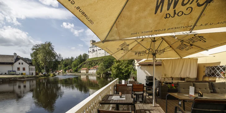 Oddychový pobyt v Rožmberku blízko hradu: raňajky aj balíček so vstupom na hrad