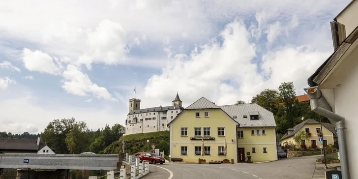 Oddychový pobyt v Rožmberku blízko hradu: raňajky aj balíček so vstupom na hrad