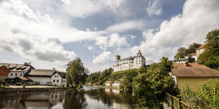 Oddychový pobyt v Rožmberku blízko hradu: raňajky aj balíček so vstupom na hrad