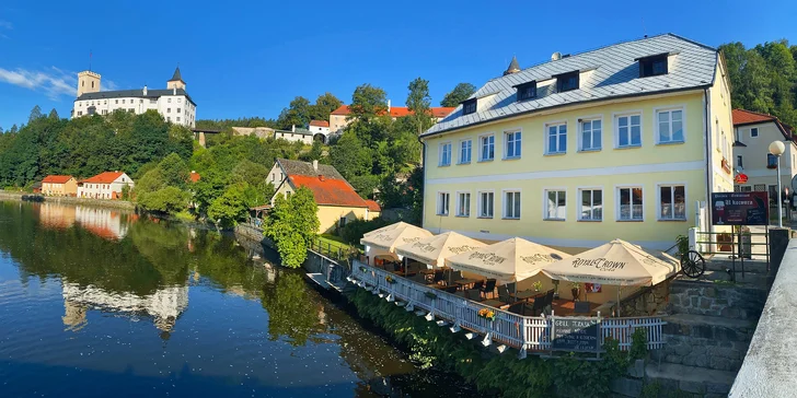 Oddychový pobyt v Rožmberku blízko hradu: raňajky aj balíček so vstupom na hrad