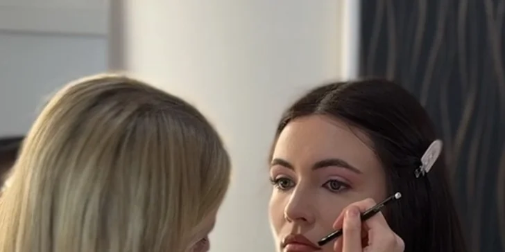 Denné či večerné líčenie, úprava obočia, laminácia alebo lashlift