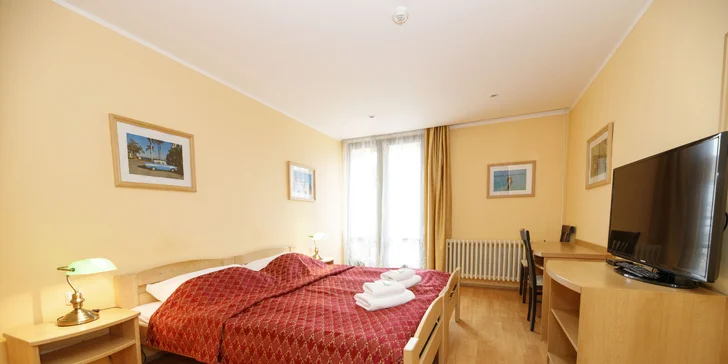 Dovolenka v srdci Třebíča s pamiatkami UNESCO: raňajky alebo polpenzia a bazén neobmedzene