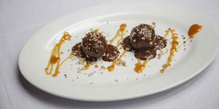 Dovolenka v srdci Třebíča s pamiatkami UNESCO: raňajky alebo polpenzia a bazén neobmedzene