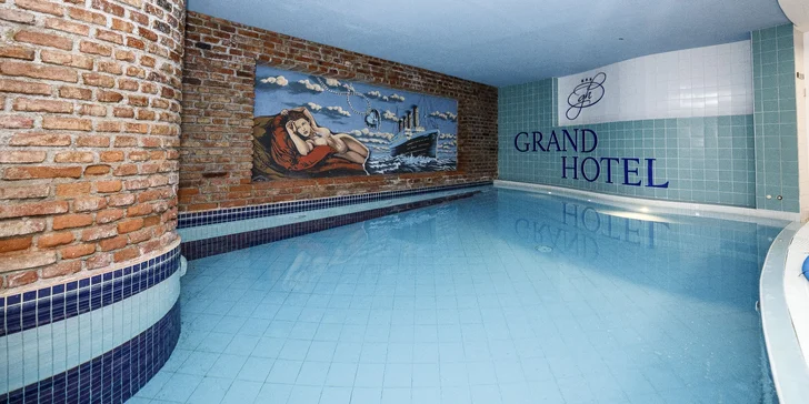 Dovolenka v srdci Třebíča s pamiatkami UNESCO: raňajky alebo polpenzia a bazén neobmedzene