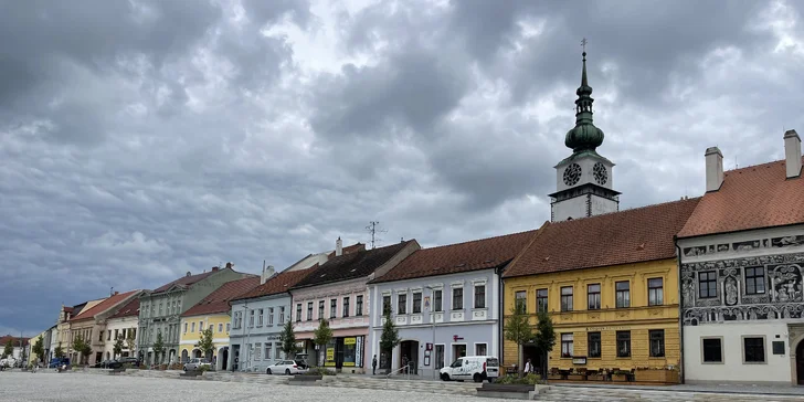 Dovolenka v srdci Třebíča s pamiatkami UNESCO: raňajky alebo polpenzia a bazén neobmedzene