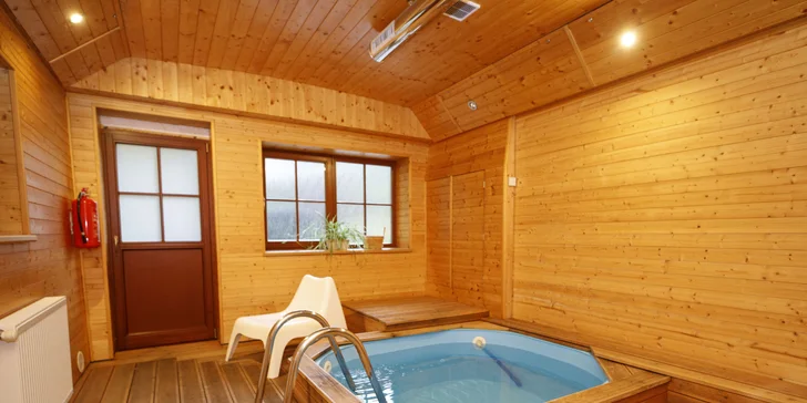 Pobyt v srdci Jeseníkov až pre 8 osôb: polpenzia, vstup do wellness aj masáž