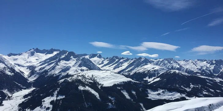 Pohoda v tirolských Alpách s bohatou polpenziou a neobmedzenou saunou