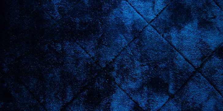 Romantika s výhľadom na Prahu: pobyt v unikátnom hoteli v Žižkovskej veži s raňajkami a vínom