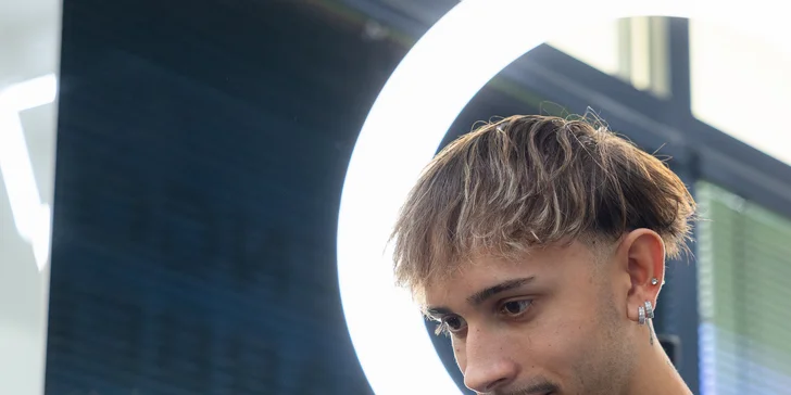 Úprava brady, pánsky strih alebo combo od hviezdneho víťaza súťaže barberov