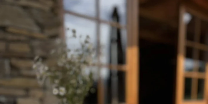 Rozprávkové ubytovanie v šumavskej zrubovej chate: výhľad na Kráľovský Hvozd, možnosť raňajok