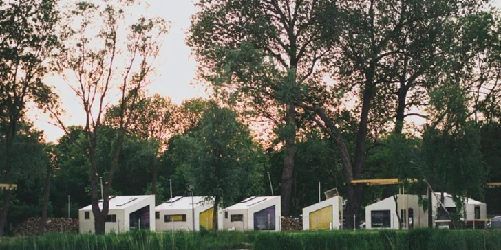 Glamping pri jazere Jamno a pri Balte: bez jedla alebo s raňajkami, množstvo aktivít aj domčeky s vlastným wellness