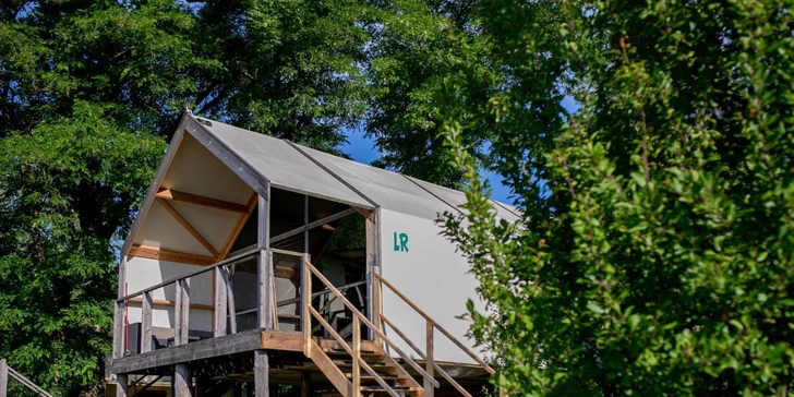 Glamping pri jazere Jamno a pri Balte: bez jedla alebo s raňajkami, množstvo aktivít aj domčeky s vlastným wellness