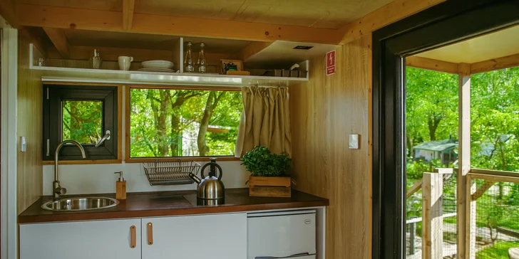 Glamping pri jazere Jamno a pri Balte: bez jedla alebo s raňajkami, množstvo aktivít aj domčeky s vlastným wellness