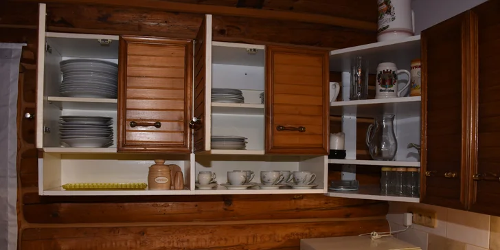 Prenájom útulnej a plne vybavenej zrubovej chaty vo Vrchlabí až pre 6 osôb