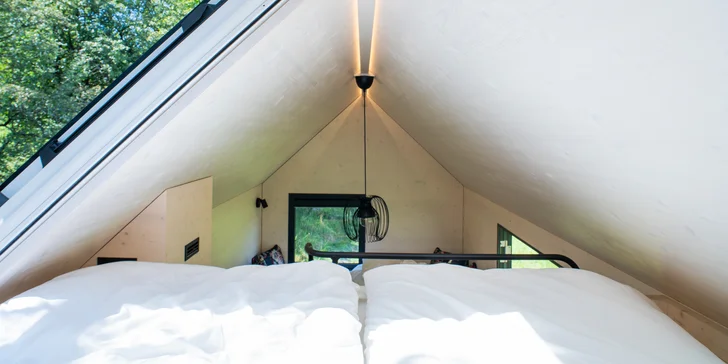 Glamping v modernom Tiny house pri Semiloch pre pár aj rodinu