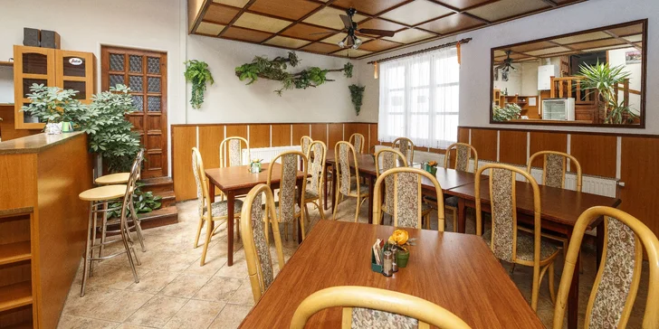 Aktívny pobyt v Prčici pre 2–4 osoby: raňajky, ihrisko, telocvičňa aj požičovňa bicyklov