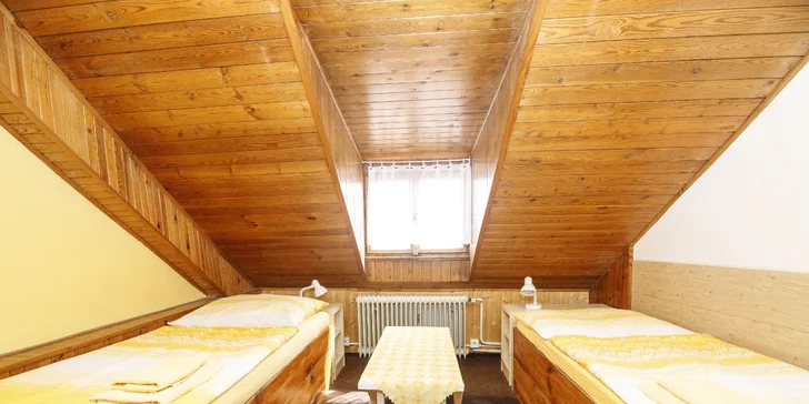 Aktívny pobyt v Prčici pre 2–4 osoby: raňajky, ihrisko, telocvičňa aj požičovňa bicyklov