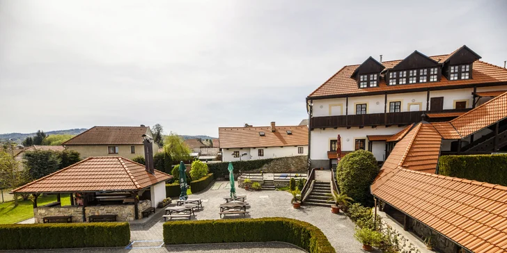 Aktívny pobyt v Prčici pre 2–4 osoby: raňajky, ihrisko, telocvičňa aj požičovňa bicyklov