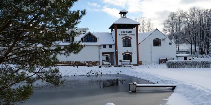 Relax pri Českom Krumlove: luxusný statok s vlastným pivovarom a čokoládovňou, strava a bazén